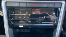 Volkswagen T-Roc 1.5 TSI Life 5dr Petrol Hatchback